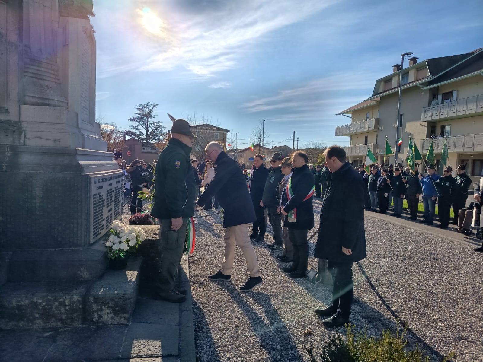 CERIMONIE. BORDIN A CASTIONS: 100 ANNI CADUTI, MEMORIA GUIDI COMUNITÀ